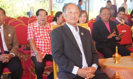 วันที่ 10 ตุลาคม 2568 เวลา 07.00 น. นายนิวัตร อภัยจิตต์ รองนายกเทศมนตรีนครสกลนคร ร่วมพิธีทำบุญตักบาตร และเจริญพระพุทธมนต์ ยกเสาเอก–เสาโท อาคารสำนักงานมูลนิธิธารน้ำใจไทสกล