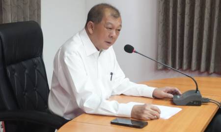 วันที่ 26 พฤศจิกายน 2568 เวลา 09.30 น. นายโกมุท ทีฆธนานนท์ นายกเทศมนตรีนครสกลนคร ร่วมประชุมกับทีมงานองค์การบริหารส่วนตำบลห้วยยาง เพื่อหารือแนวทางการบริหารจัดการ บ่อขยะสิ่งปฏิกูล และการดำเนินงานด้านสิ่งแวดล้อมร่วมกัน