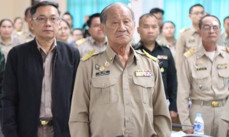 วันที่ 29 ธันวาคม 2568 เวลา 10.00 น. นายโกมุท  ทีฆธนานนท์  นายกเทศมนตรีนครสกลนคร มอบหมายให้ นายนิวัตร  อภัยจิตต์ รองนายกเทศมนตรีนครสกลนคร ร่วมประชุมคณะกรมการจังหวัด และหัวหน้าส่วนราชการประจำจังหวัดสกลนคร ประจำเดือน ธันวาคม 2568